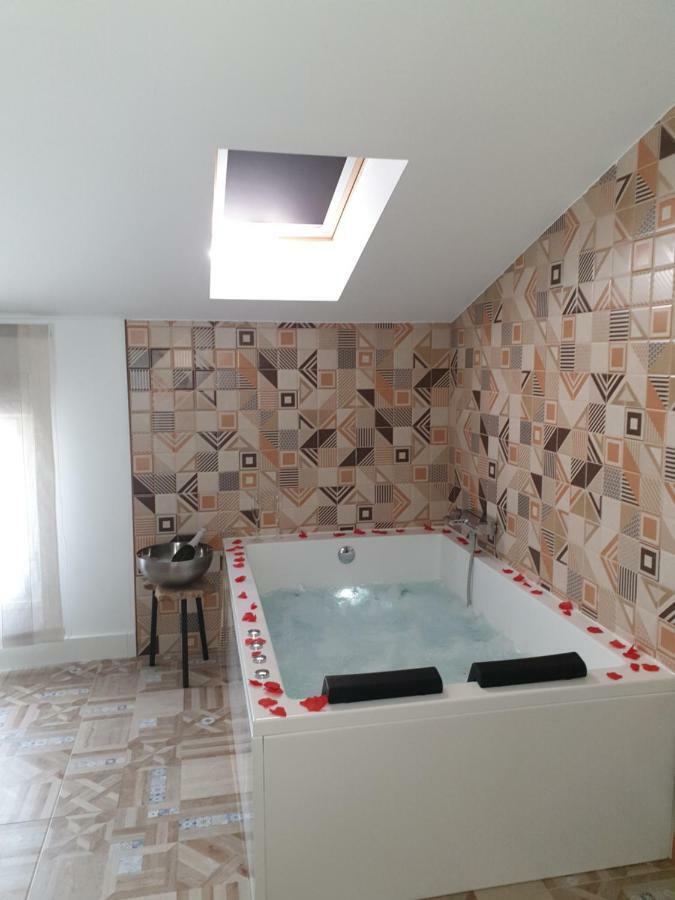 Apartamentos Hostal Cabanas Carboneras de Guadazaón 外观 照片