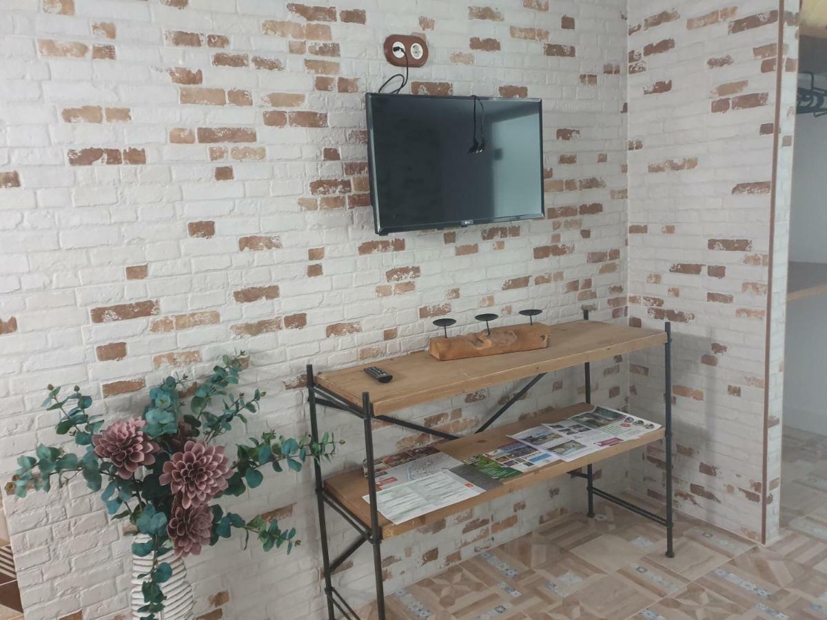 Apartamentos Hostal Cabanas Carboneras de Guadazaón 外观 照片