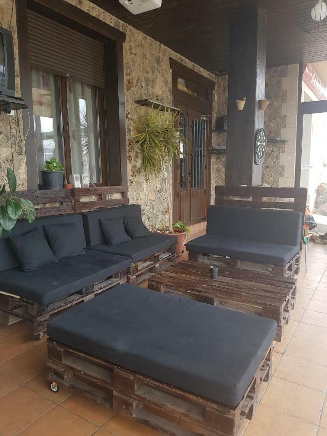 Apartamentos Hostal Cabanas Carboneras de Guadazaón 外观 照片
