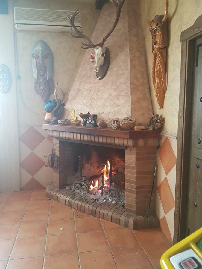 Apartamentos Hostal Cabanas Carboneras de Guadazaón 外观 照片